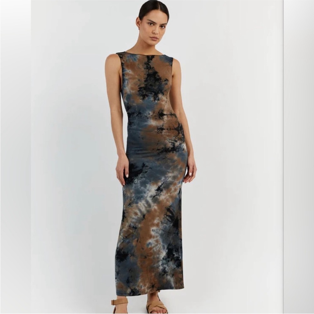 DISSH Sleeveless Tie-Dye Maxi Dress in Blue and Brown